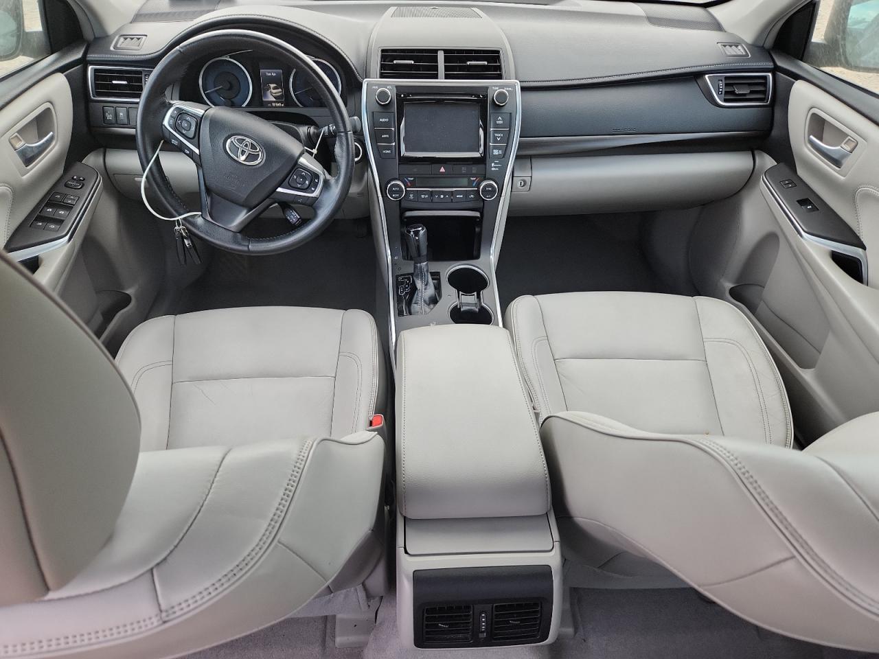 Toyota Camry Xle