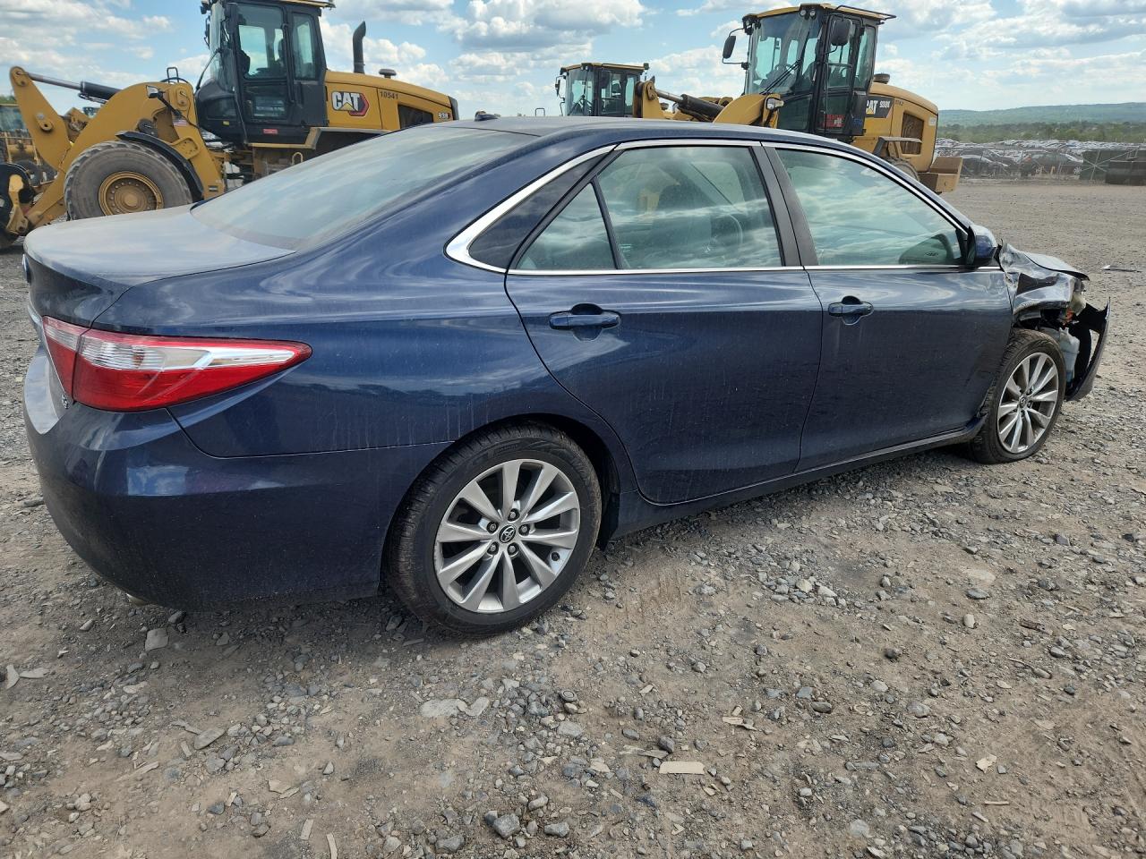 Toyota Camry Xle
