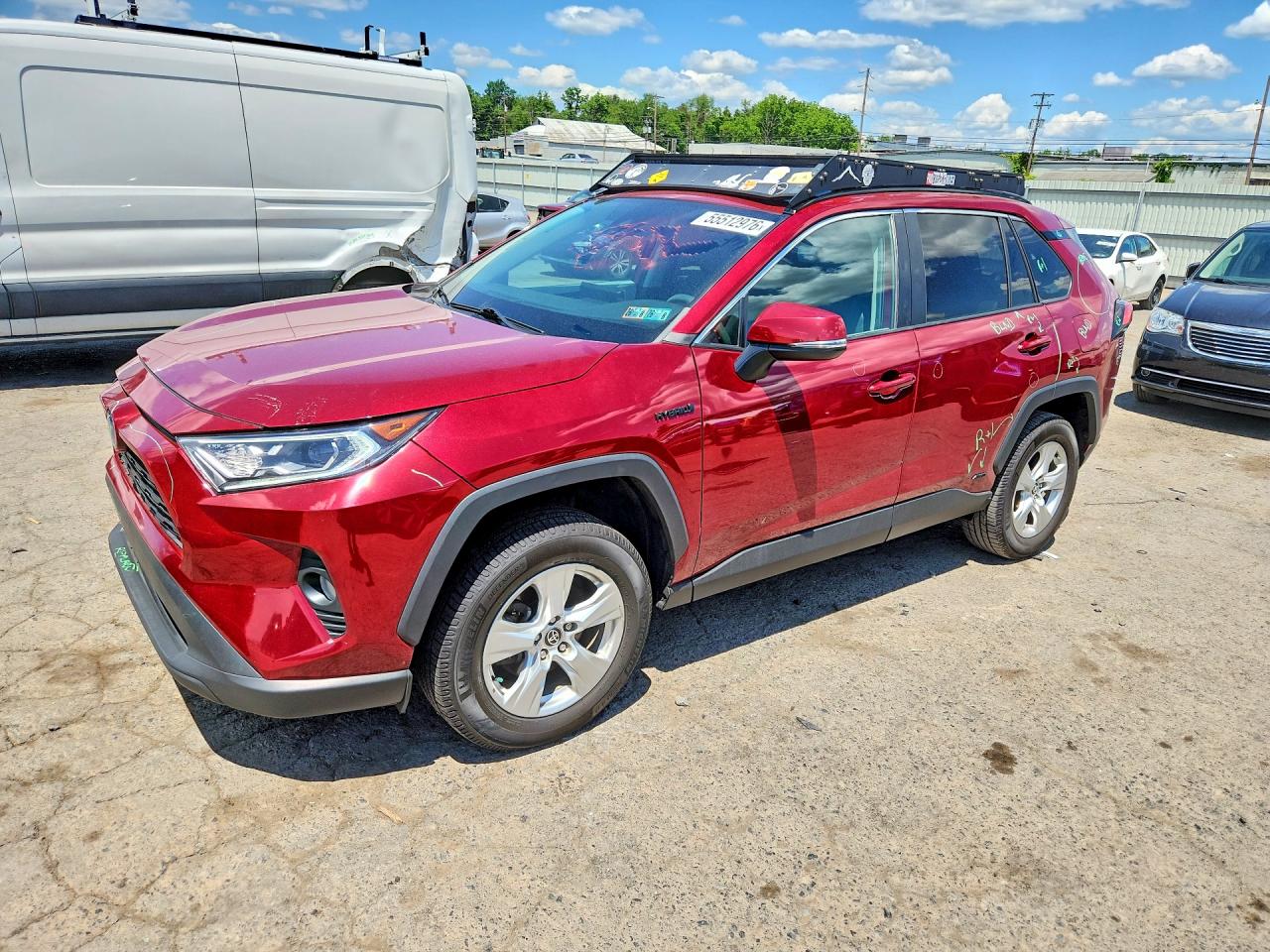 Salvage Toyota RAV4 Image