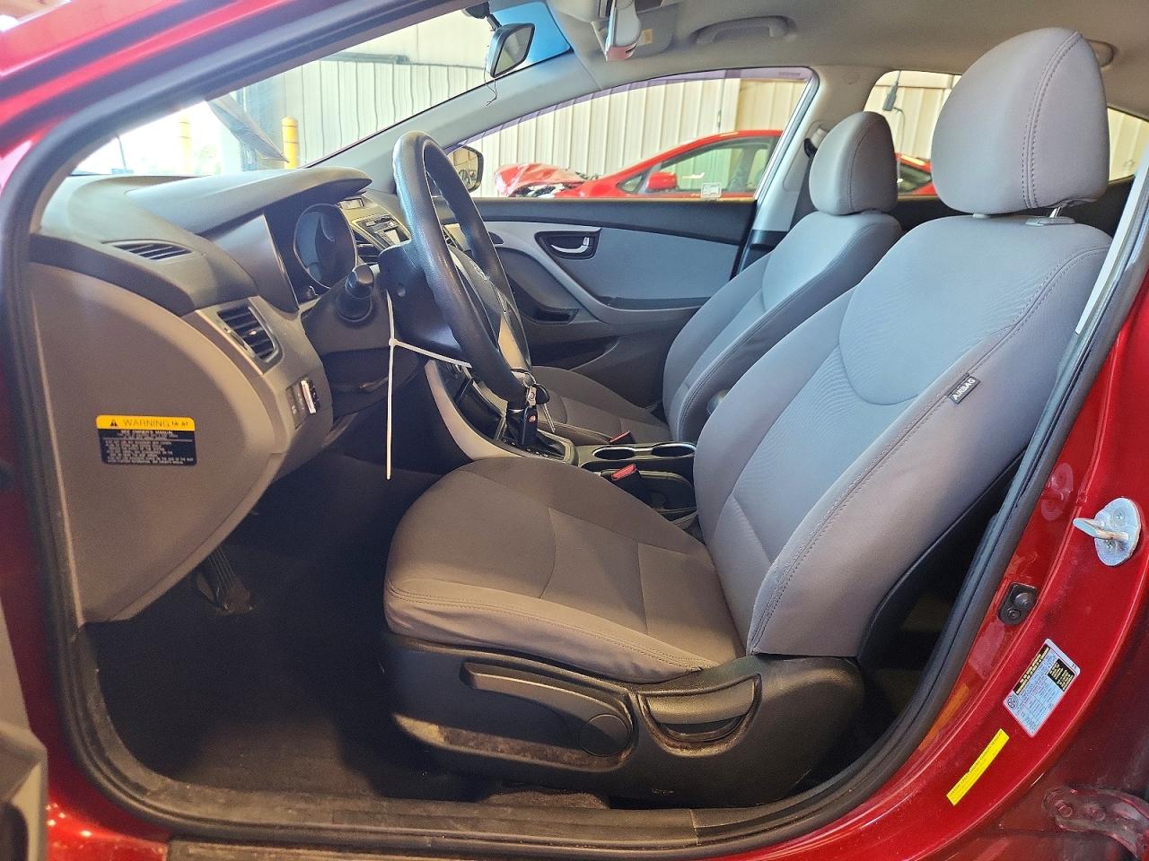 Hyundai ELANTRA Se