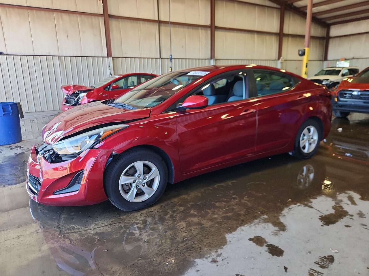 Salvage Hyundai ELANTRA Image
