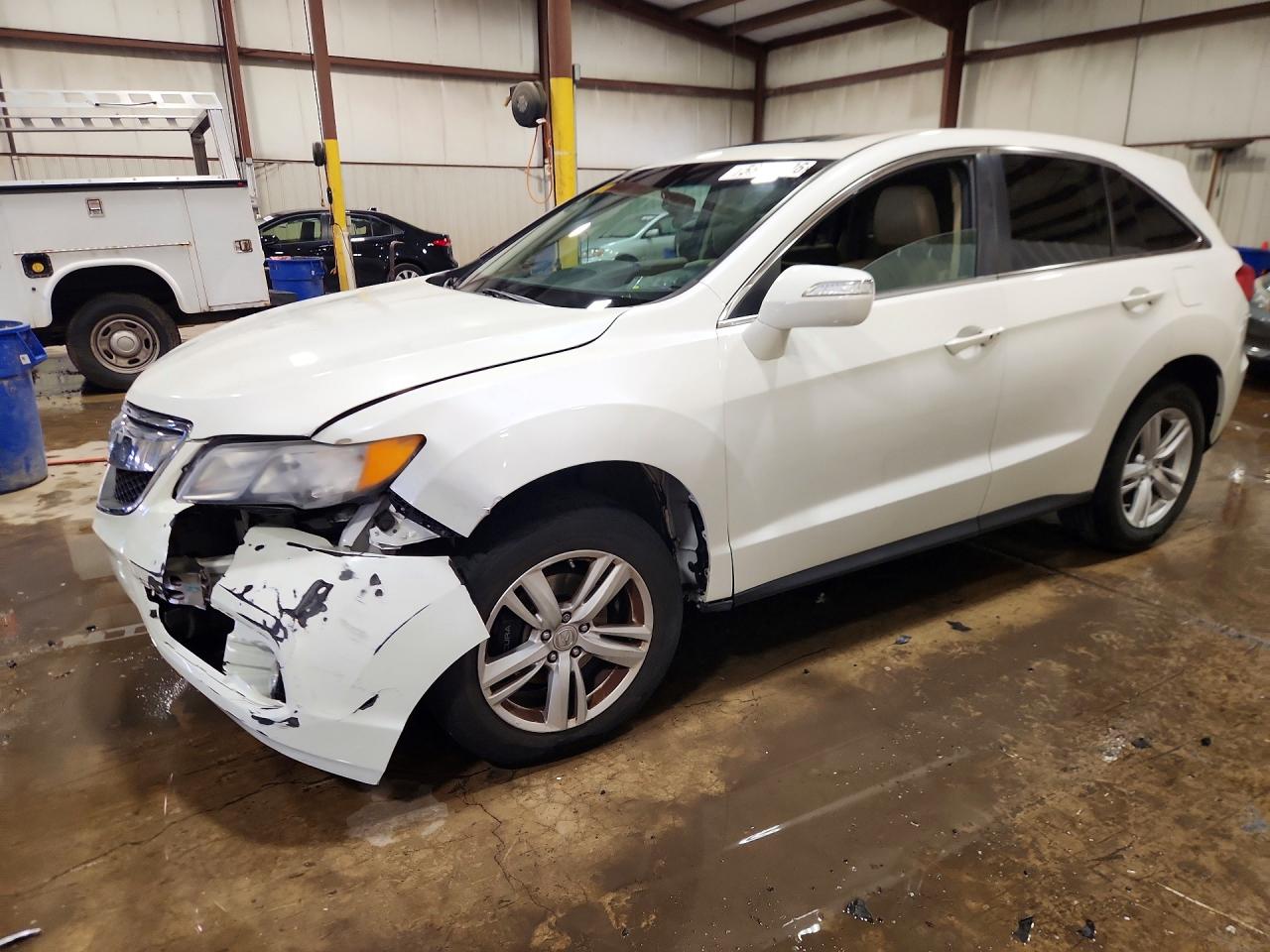 Salvage Acura RDX Image