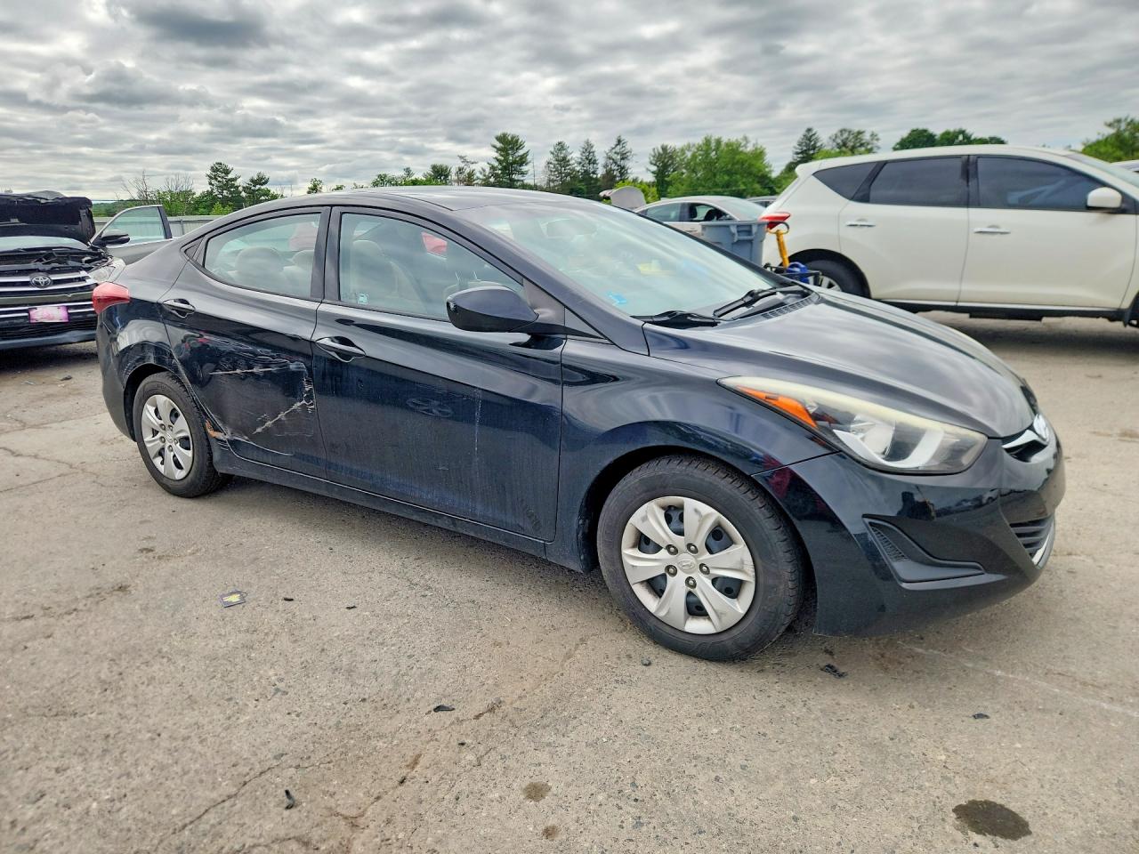 Hyundai ELANTRA Se