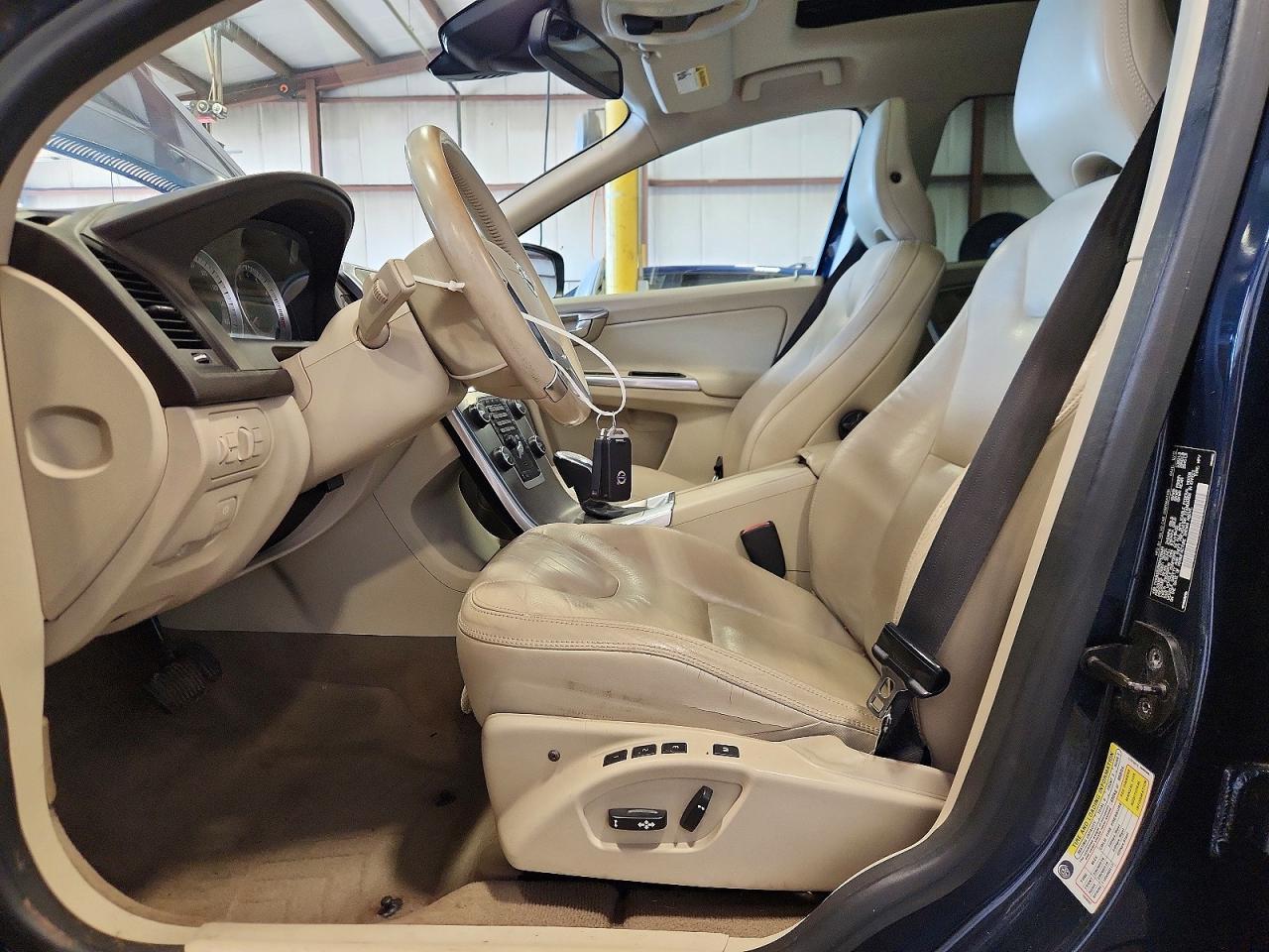 Volvo XC60 T6
