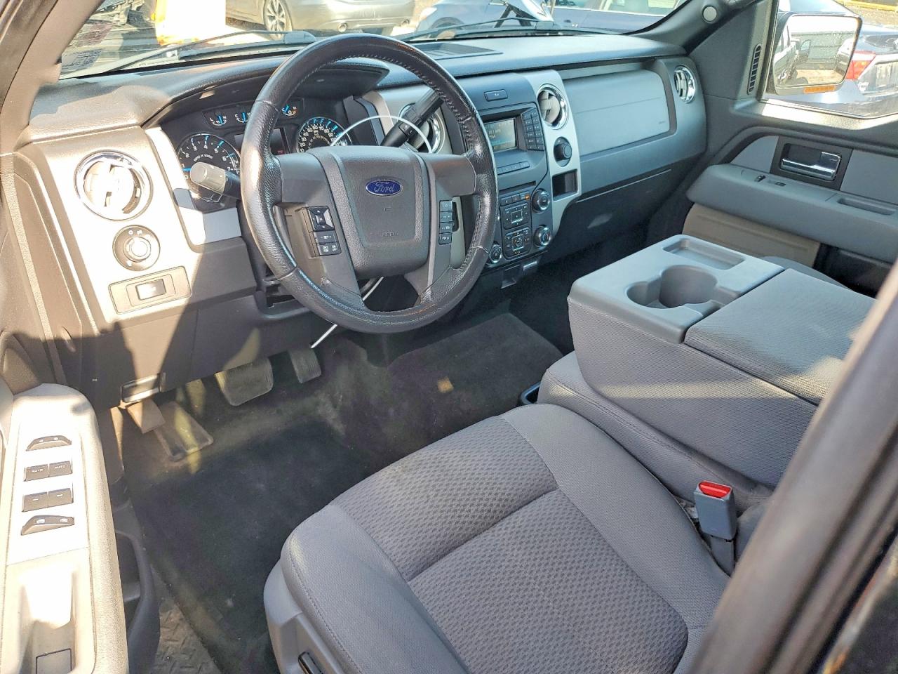 Ford F-150 Super Cab