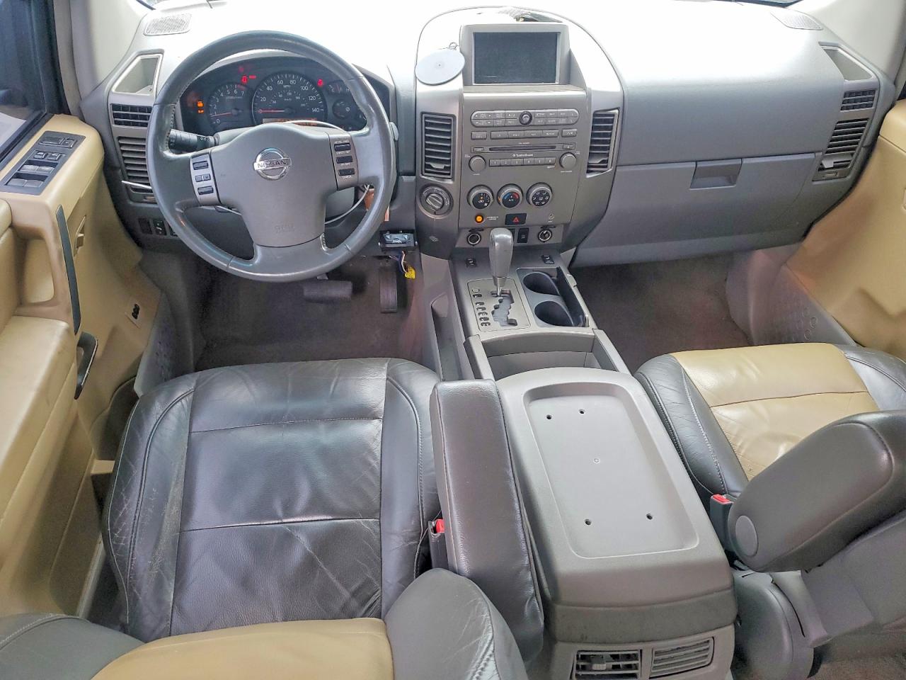 Nissan Titan Xe