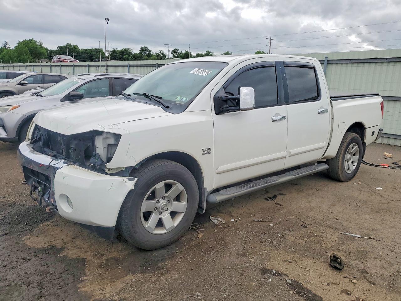 Salvage Nissan Titan Image
