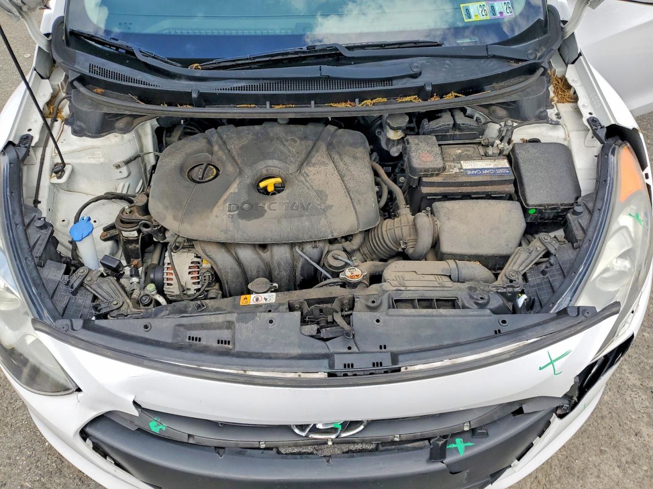 Hyundai ELANTRA Base