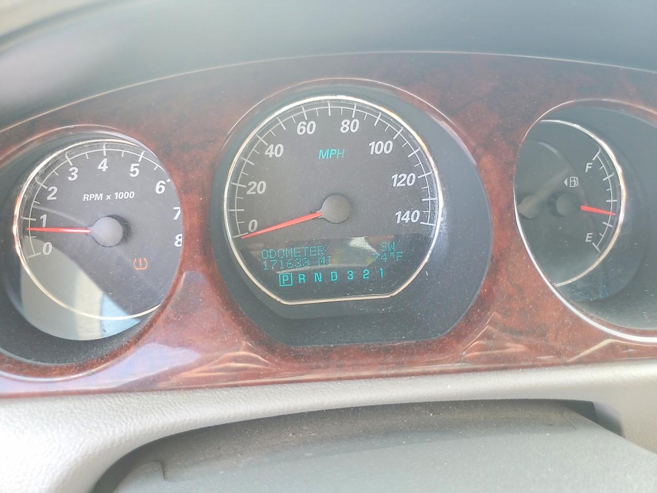 Buick Lucerne Cx
