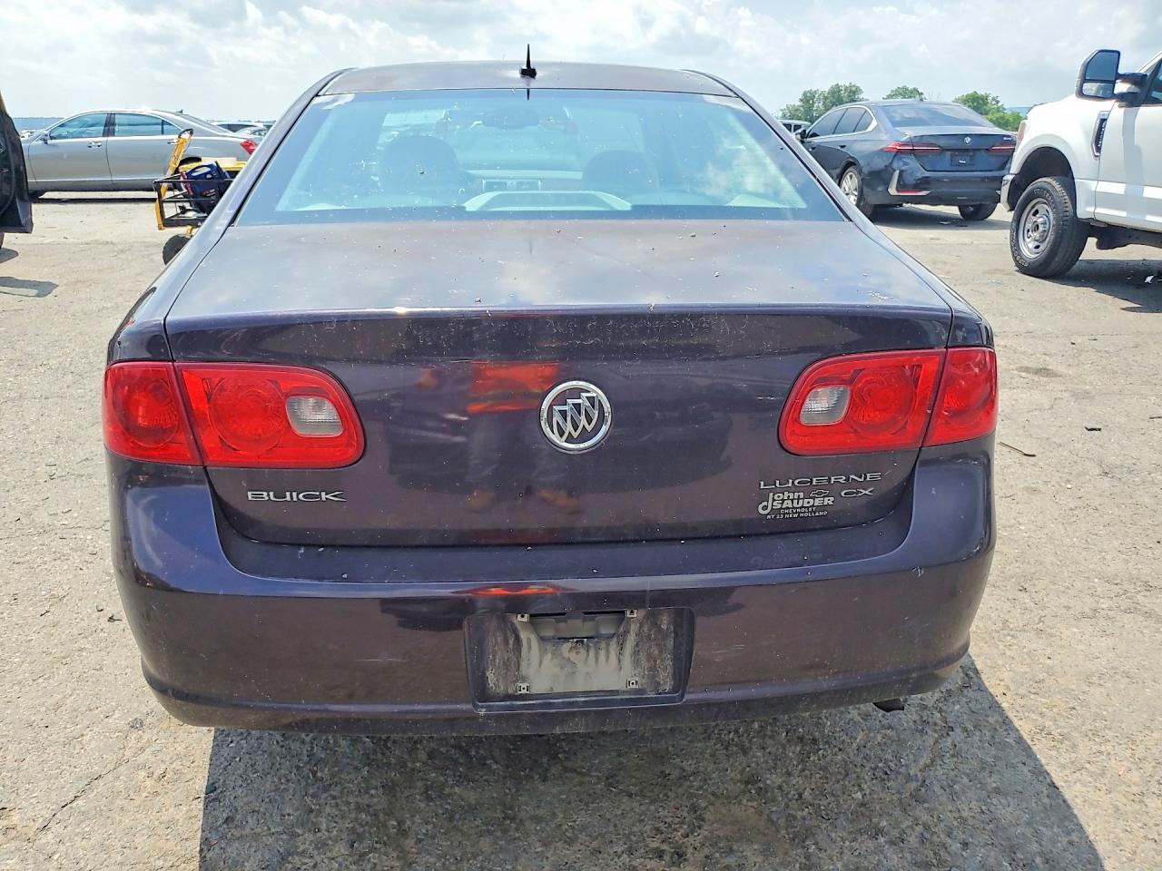 Buick Lucerne Cx