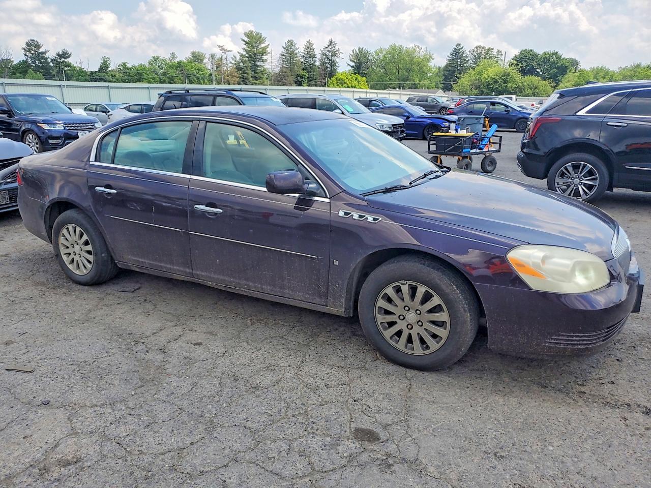 Buick Lucerne Cx