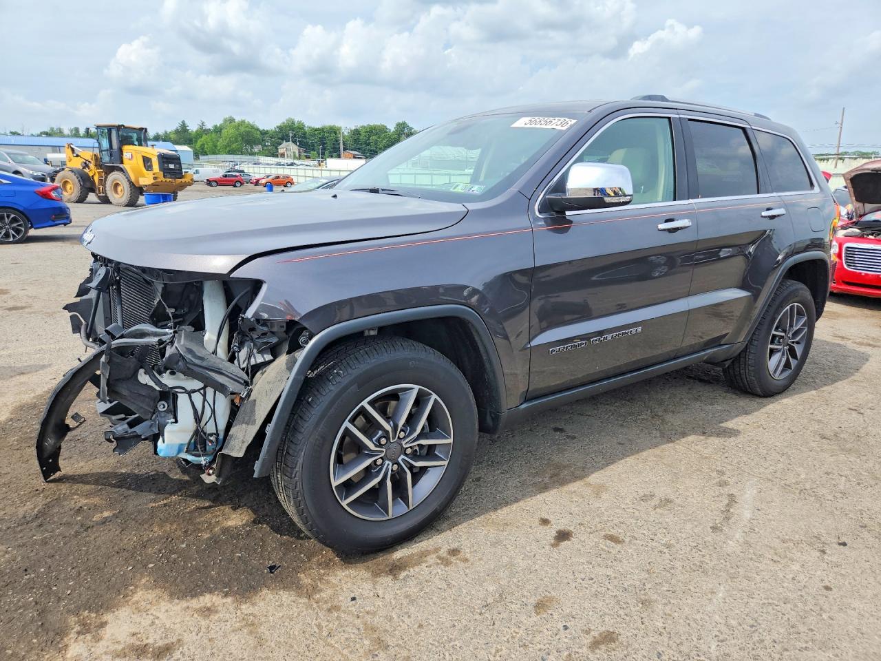 Salvage Jeep Cherokee Image