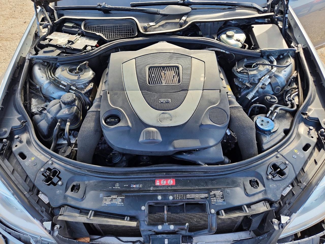 Mercedes-Benz S-Class 550 4matic