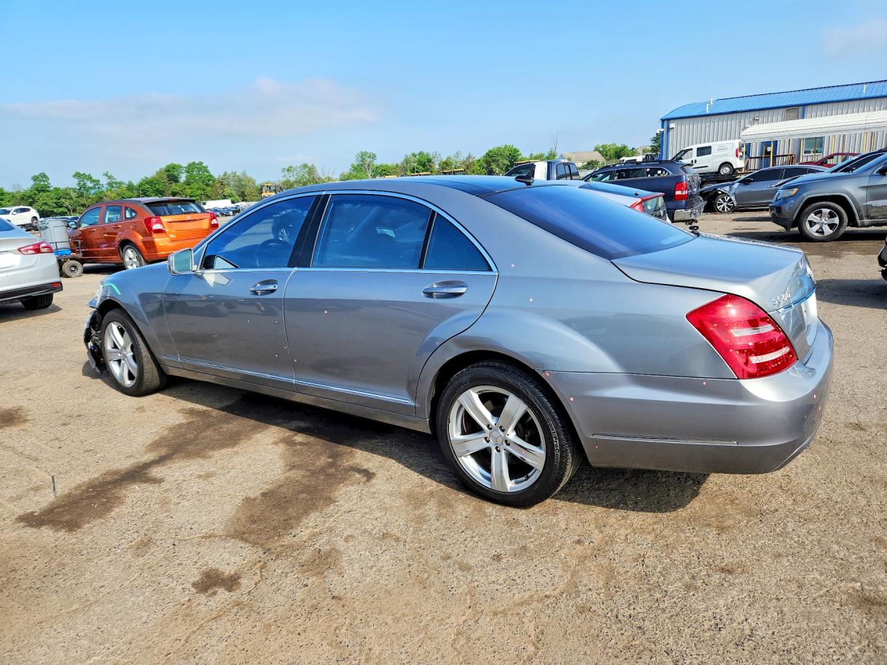 Mercedes-Benz S-Class 550 4matic