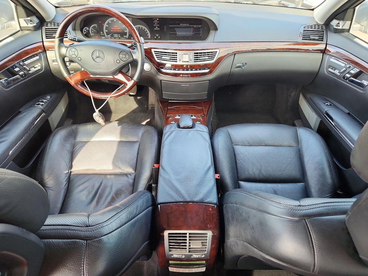 Mercedes-Benz S-Class 550 4matic