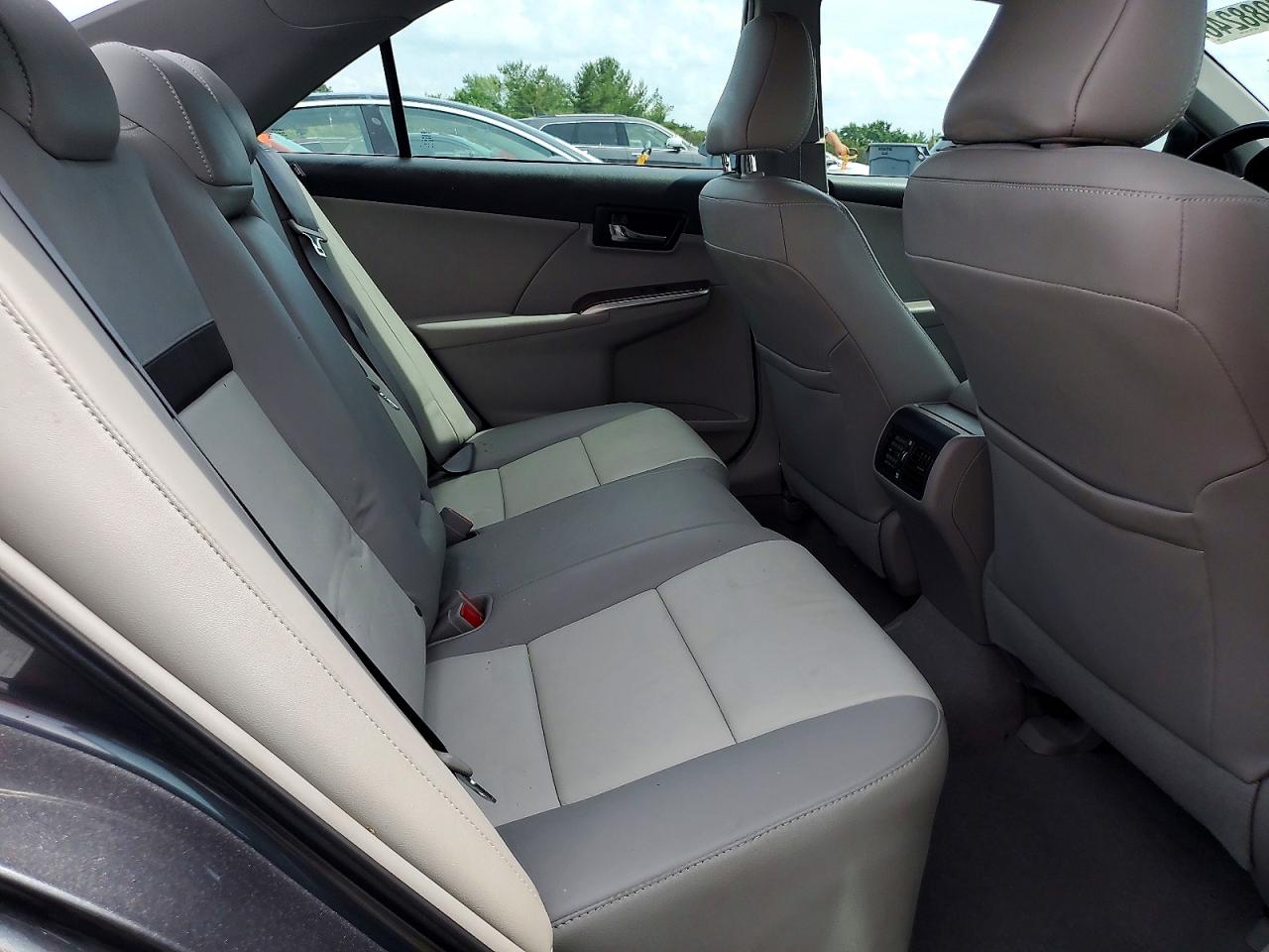 Toyota Camry Xle