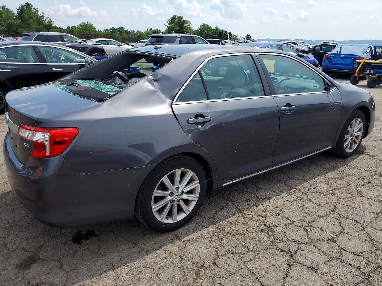 Toyota Camry Xle