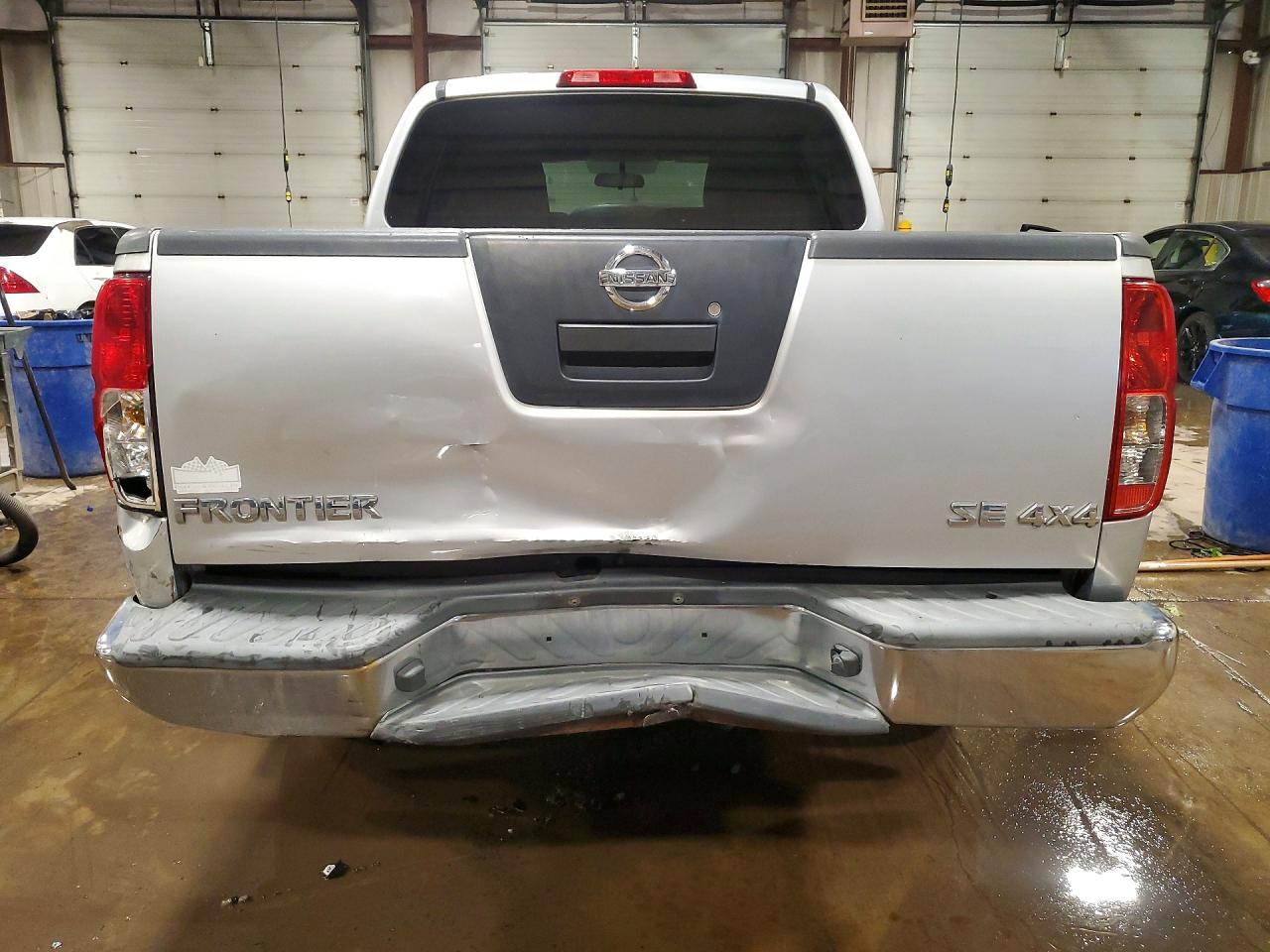 Nissan Frontier Se V6