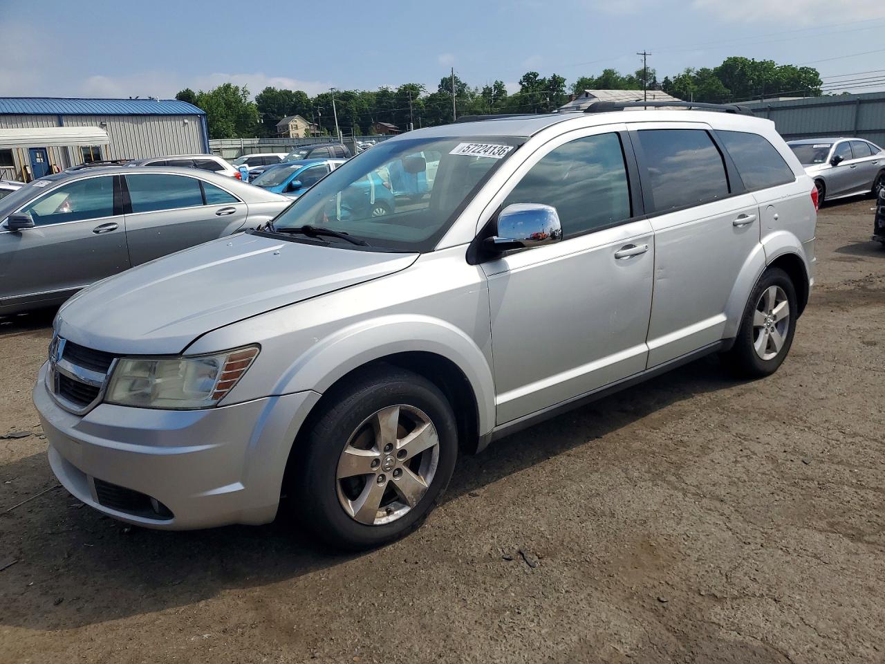 Salvage Dodge Journey Image