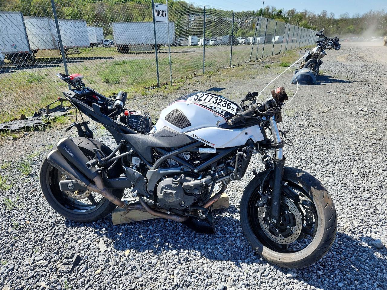 Salvage Suzuki Sv650 Image