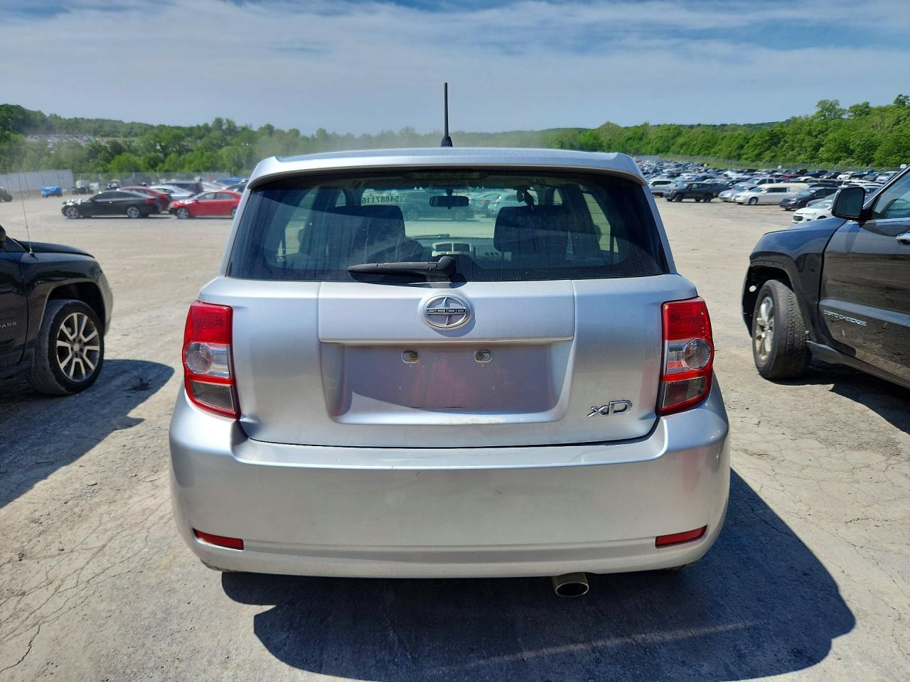 Scion xD Base