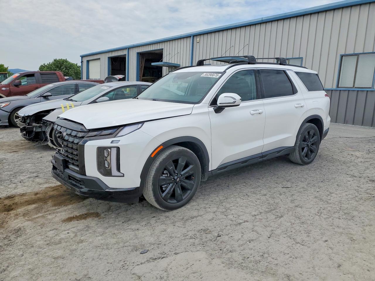 Salvage Hyundai PALISADE Image