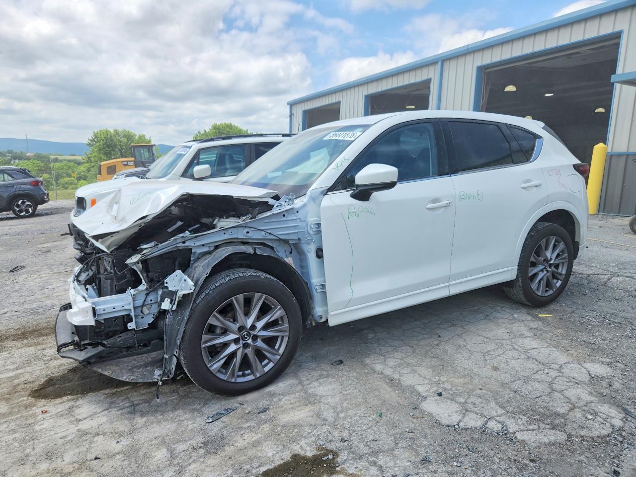 Salvage Mazda Cx Image