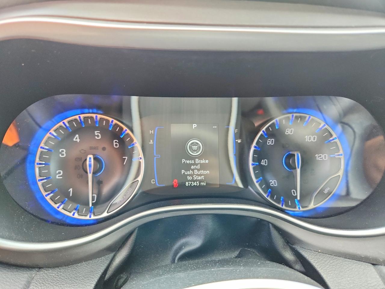 Chrysler Pacifica Touring