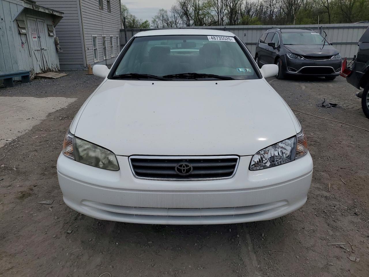 Toyota Camry Ce