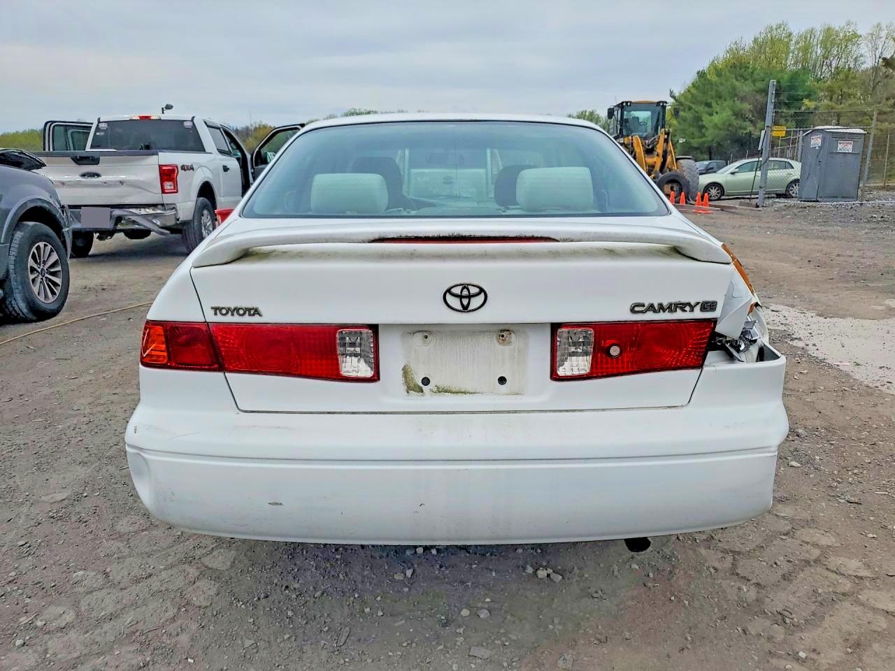 Toyota Camry Ce