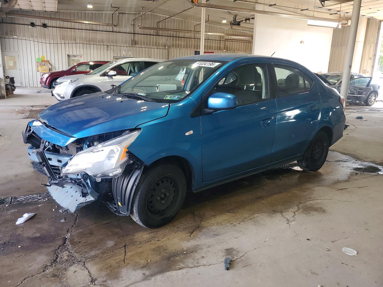 Salvage Mitsubishi Mirage Image