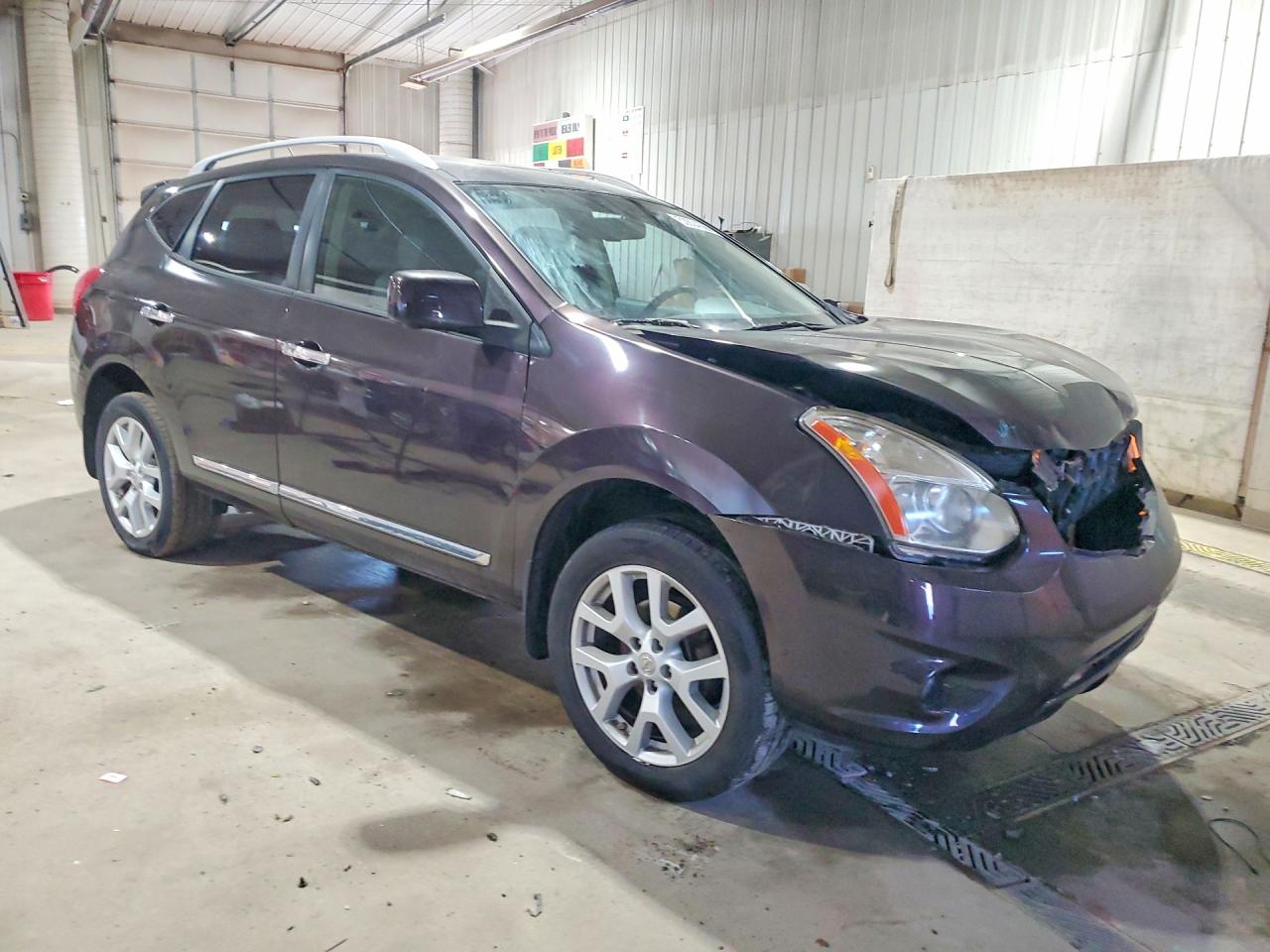 Nissan Rogue S