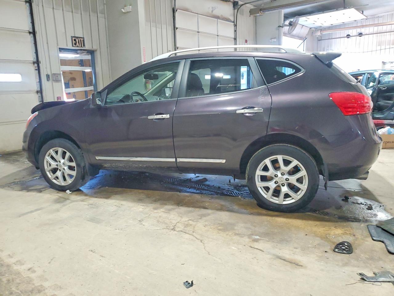 Nissan Rogue S
