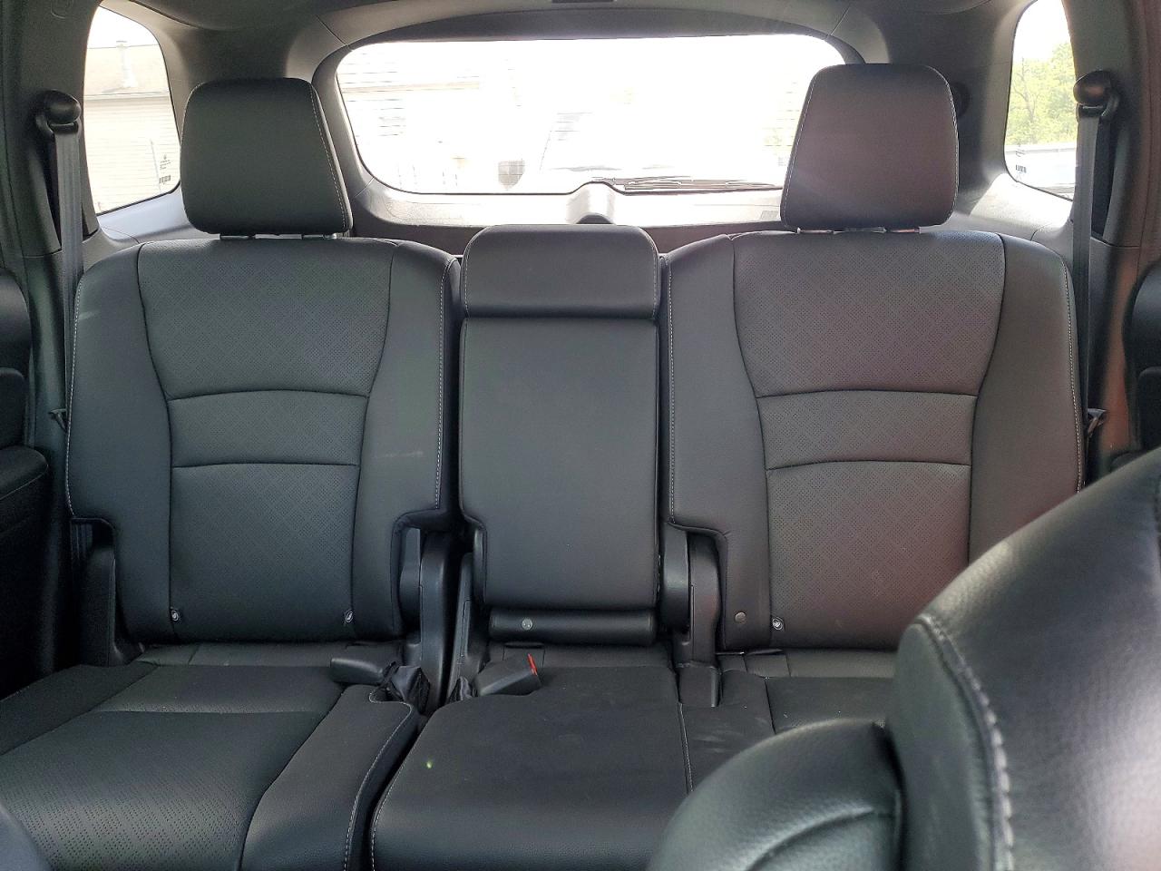 Honda Passport Elite