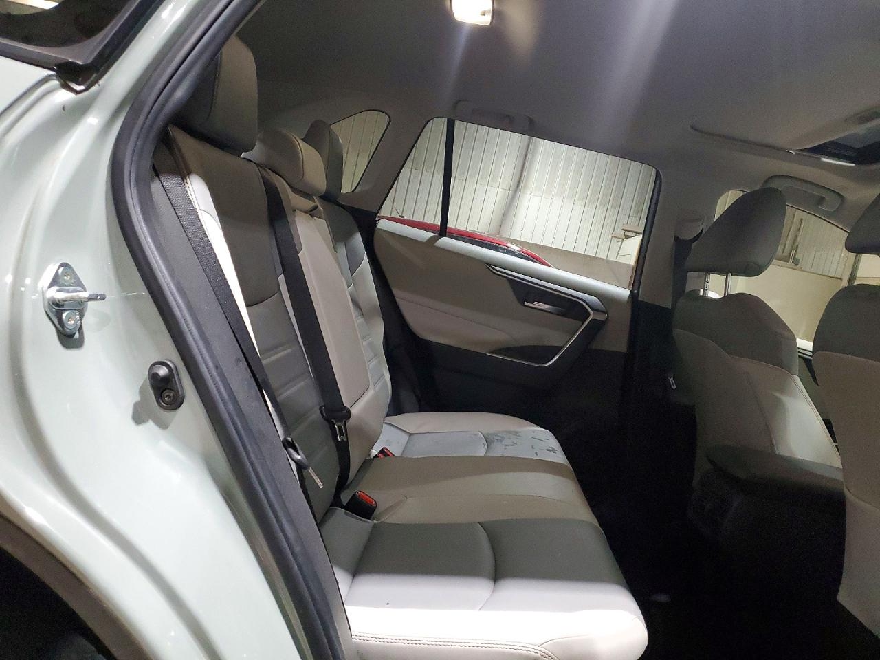 Toyota RAV4 Xle Premium
