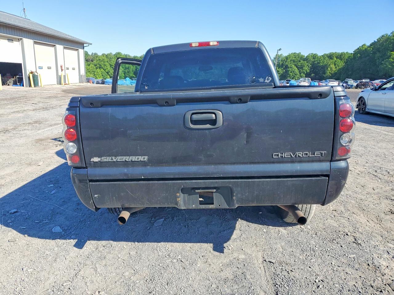 Chevrolet Silverado C1500