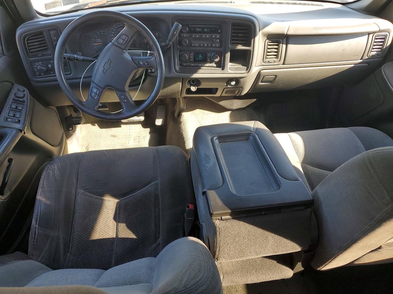 Chevrolet Silverado C1500