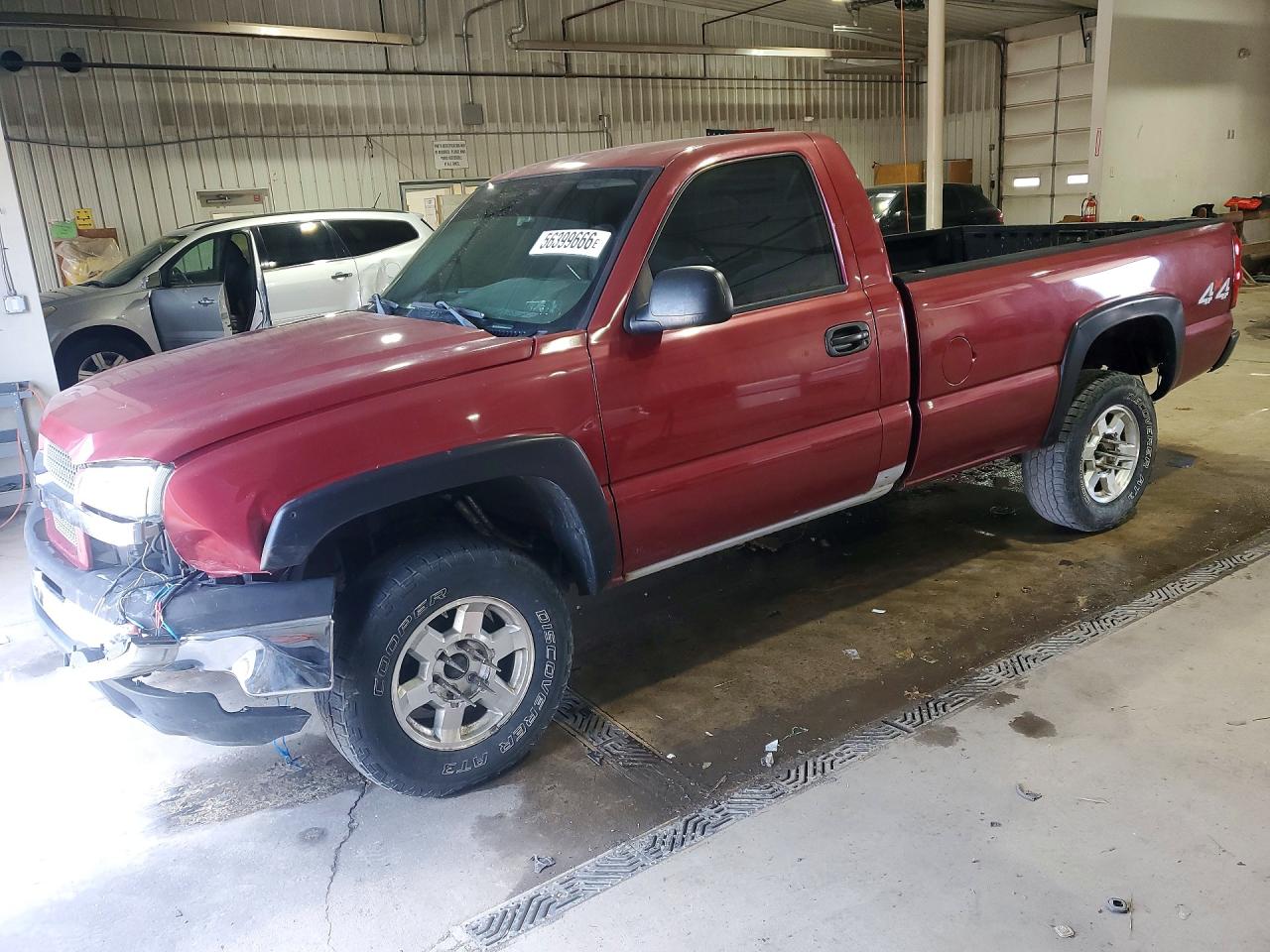 Salvage Chevrolet Silverado Image
