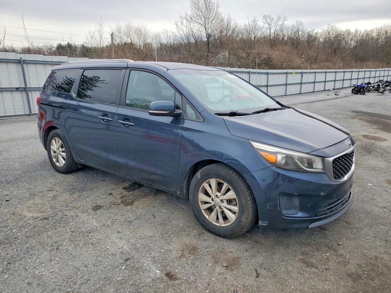 Kia Sedona Lx