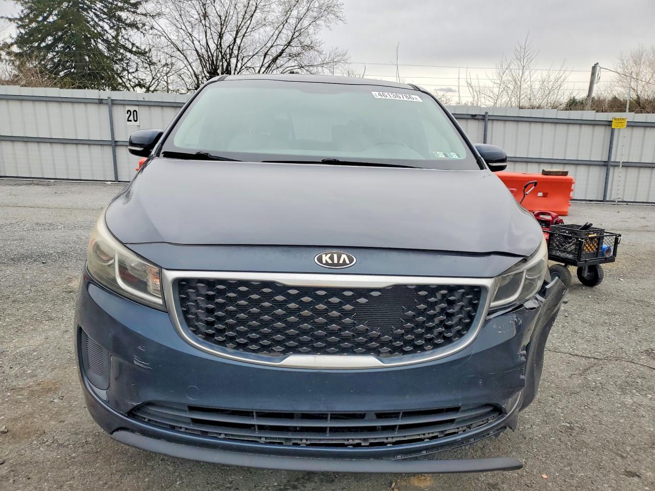 Kia Sedona Lx