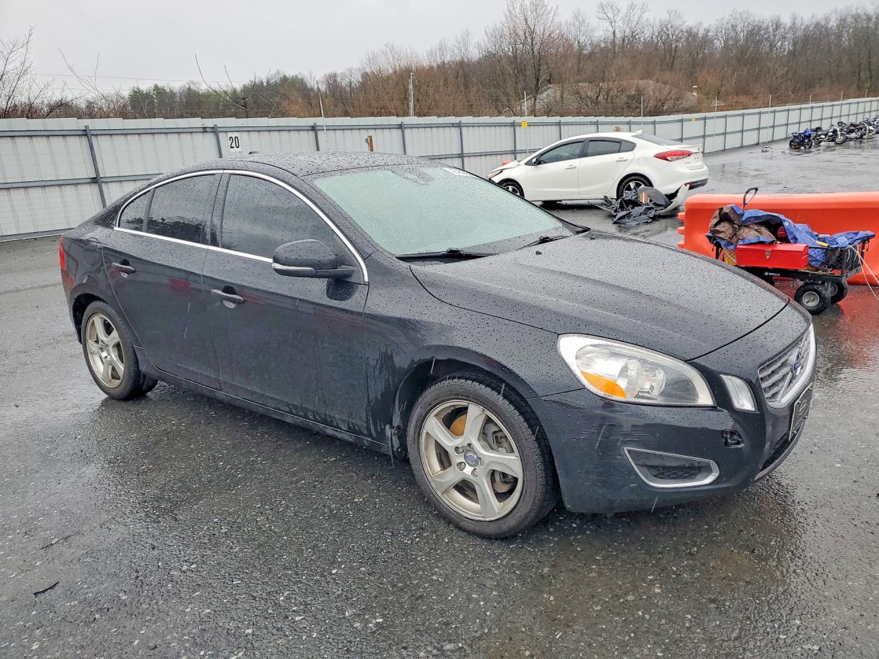 Volvo S60 T5