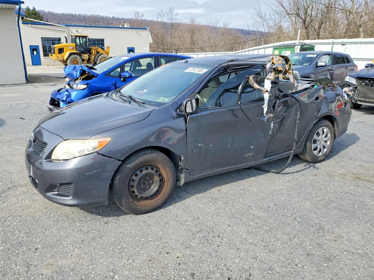 Salvage Toyota Corolla Image