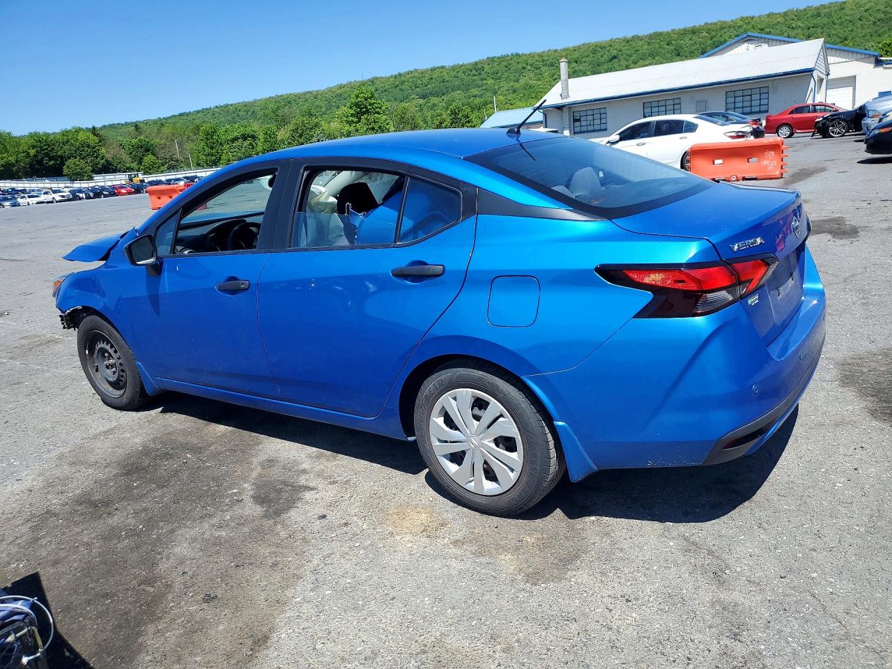 Nissan Versa S
