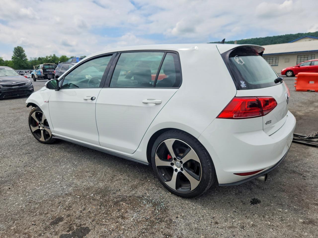 Volkswagen GTI S