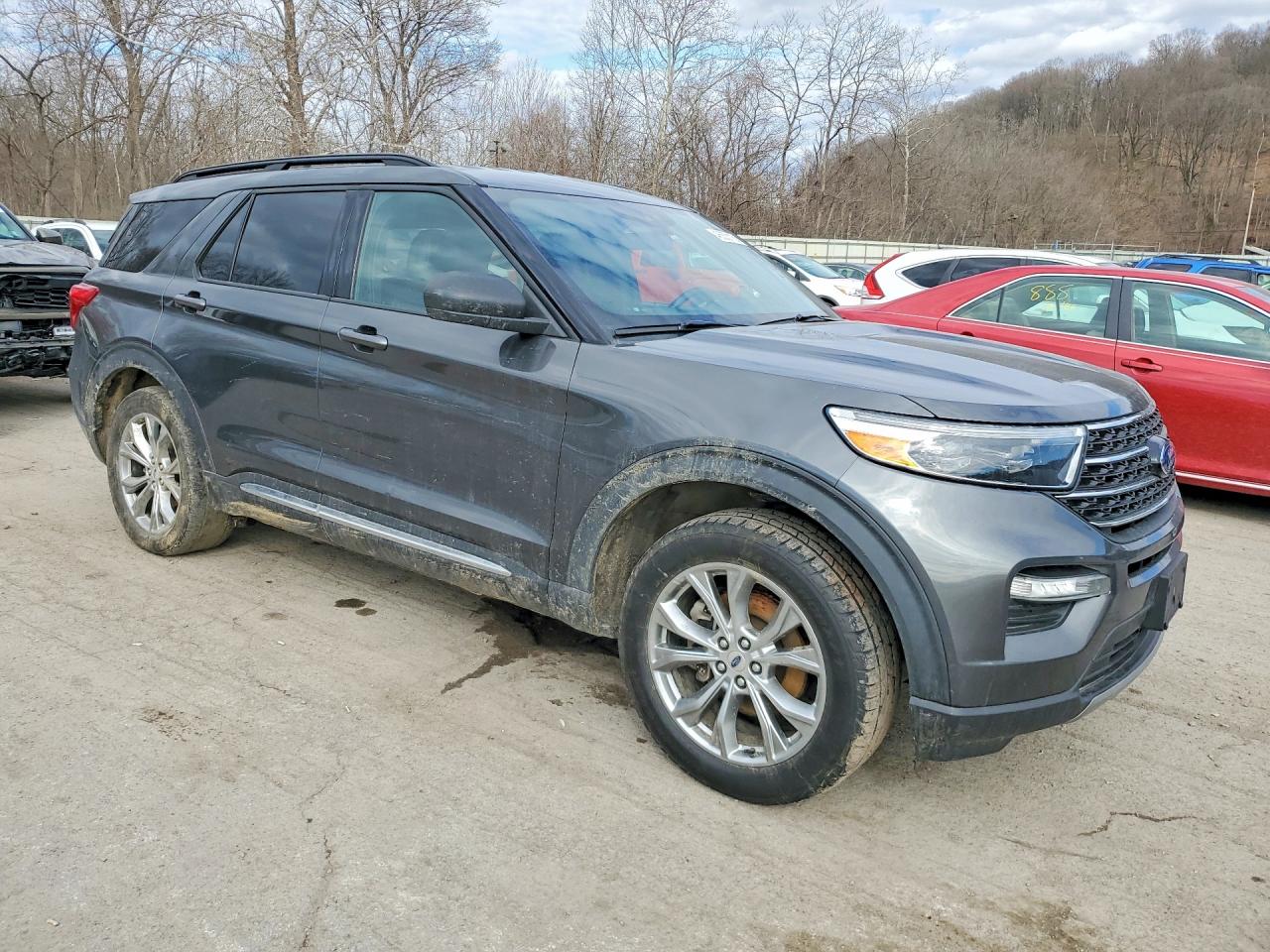 Ford Explorer Xlt