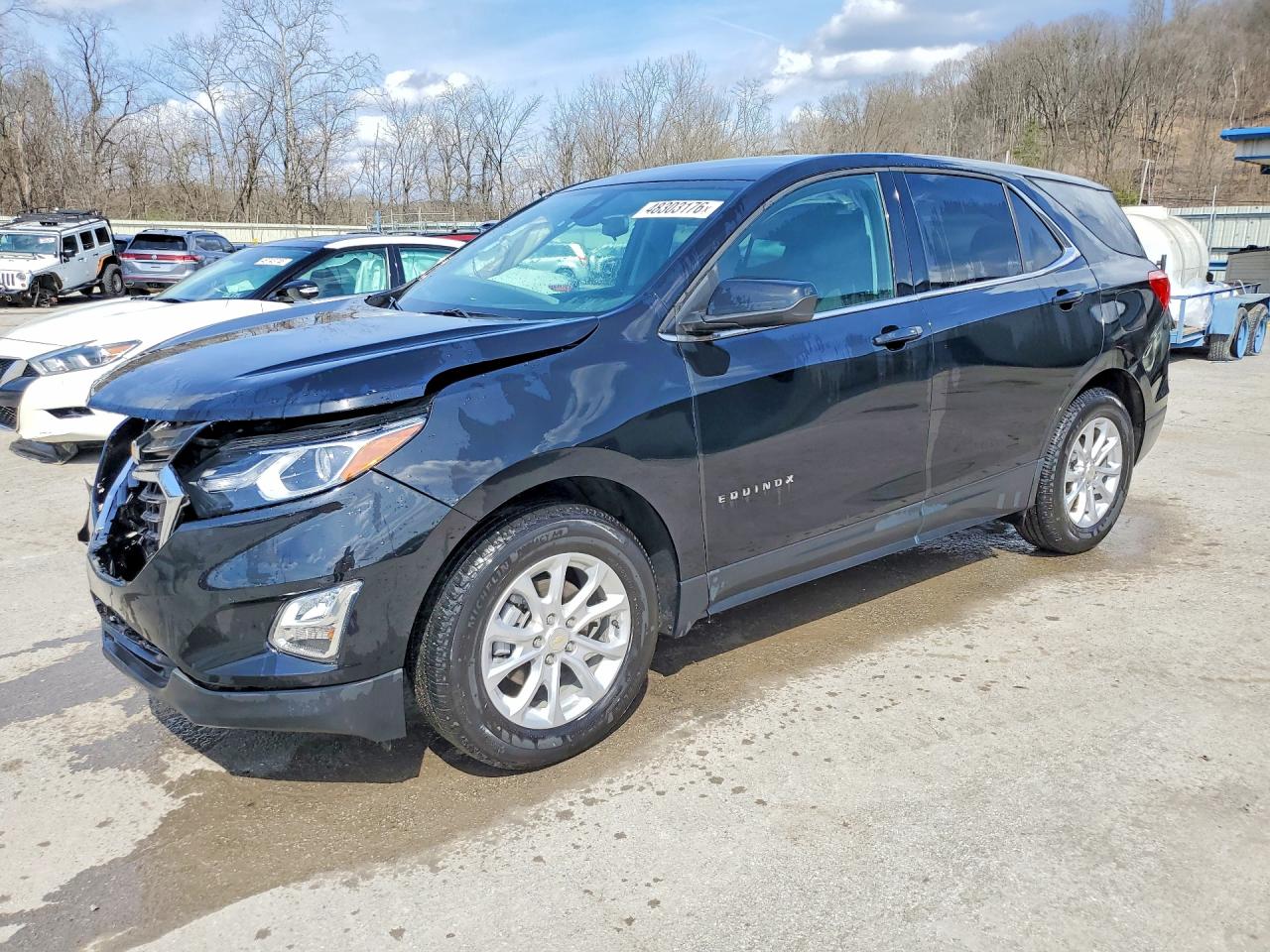 Salvage Chevrolet Equinox Image