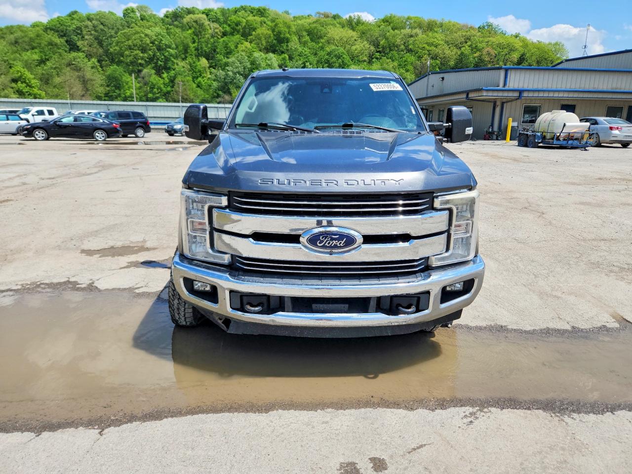 Ford F-250 Super Duty