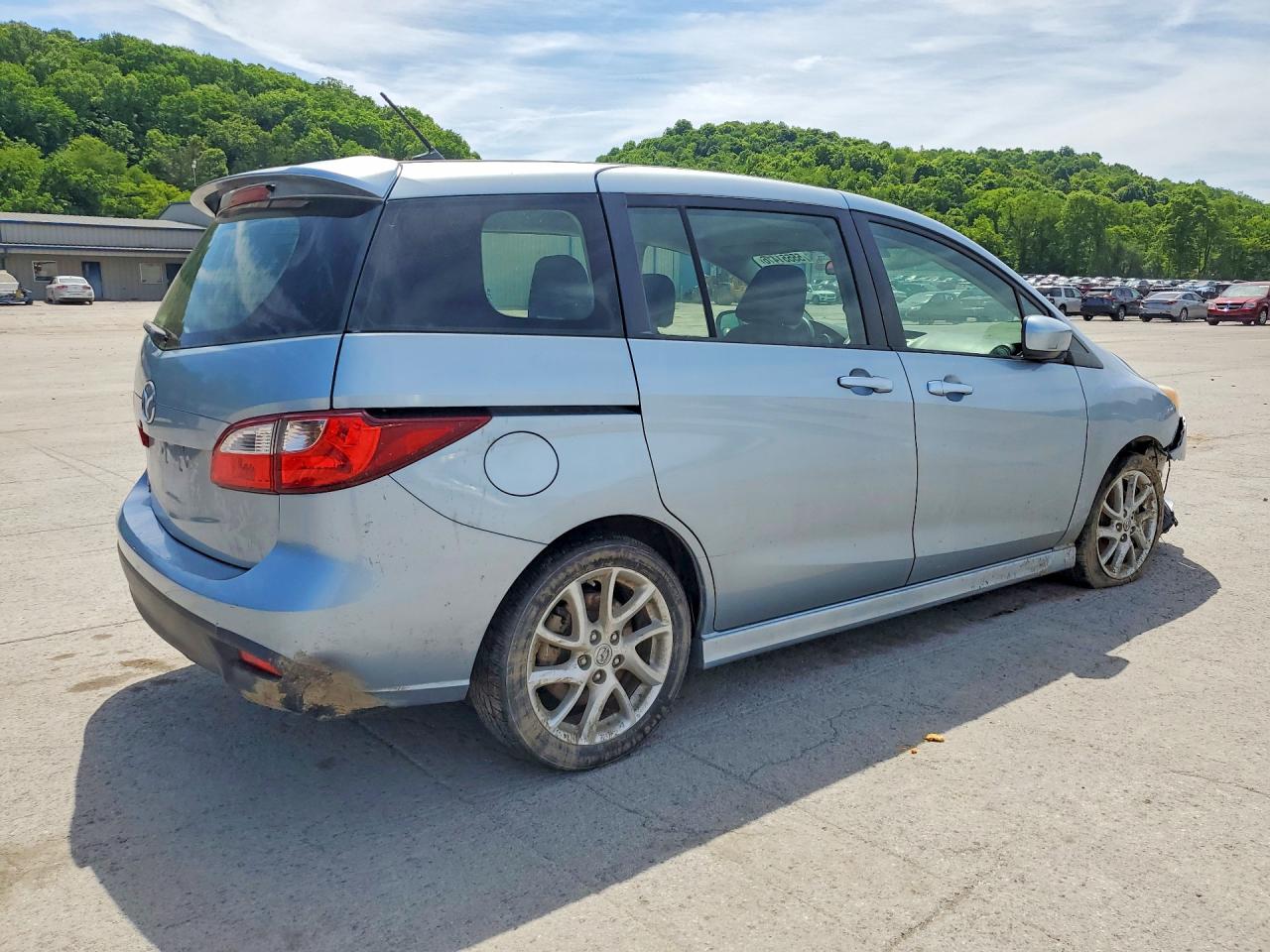 Mazda 5