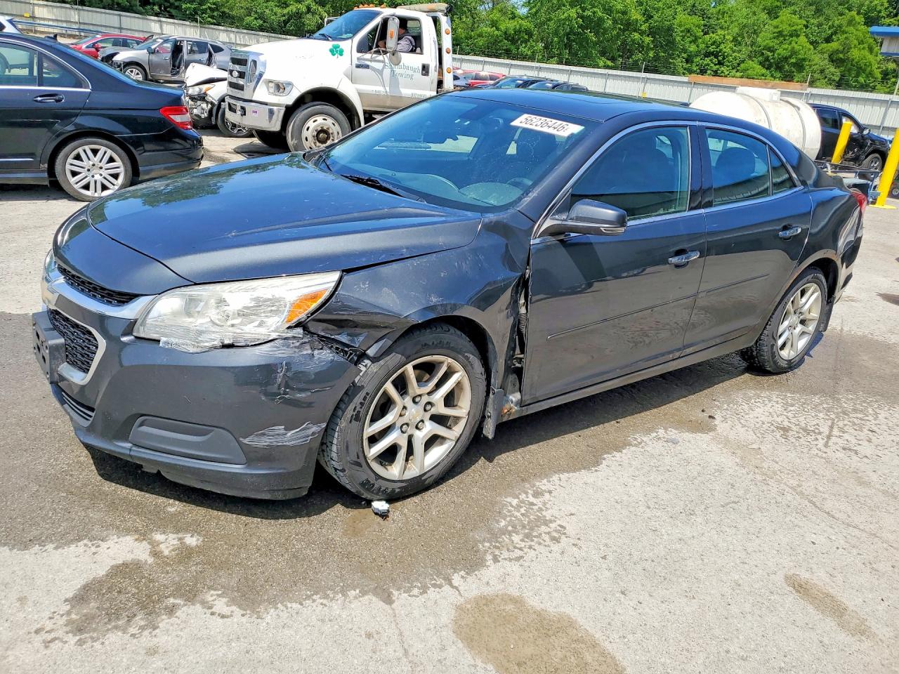 Salvage Chevrolet Malibu Image