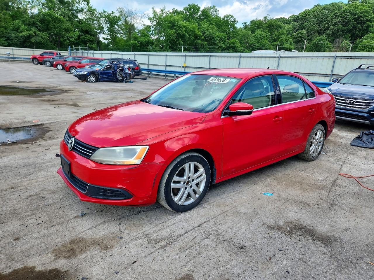 Salvage Volkswagen Jetta Image